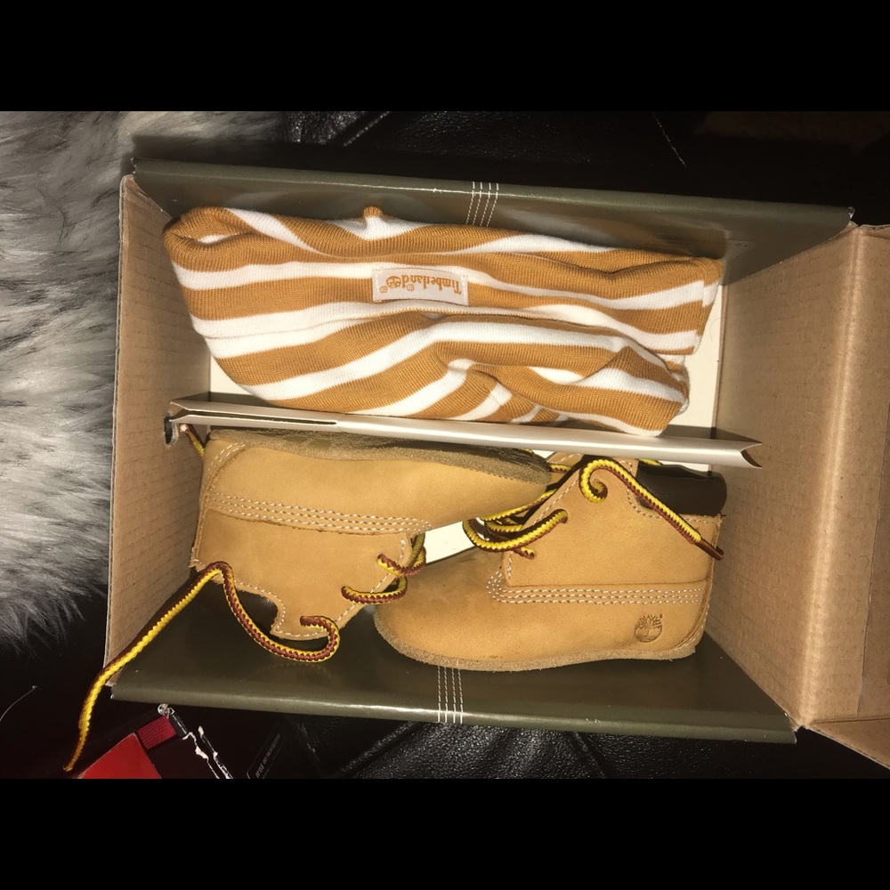 Baby shoes
